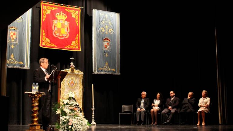 Un canto de alabanza a la venerada Virgen de la Capilla Un canto de alabanza a la venerada Virgen de la Capilla