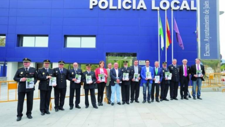 La Policía Local, la más cercana La Policía Local, la más cercana