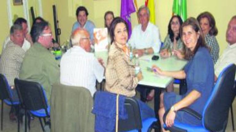 Loma del Royo insiste con su calle peatonal Loma del Royo insiste con su calle peatonal