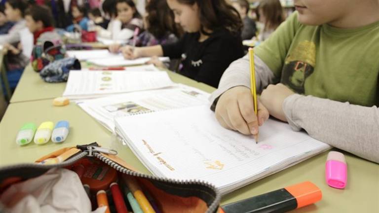Por la educación sin deberes Por la educación sin deberes
