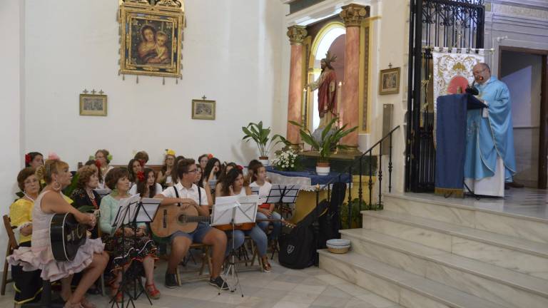 Un pueblo entregado a la Virgen de la Fuensanta