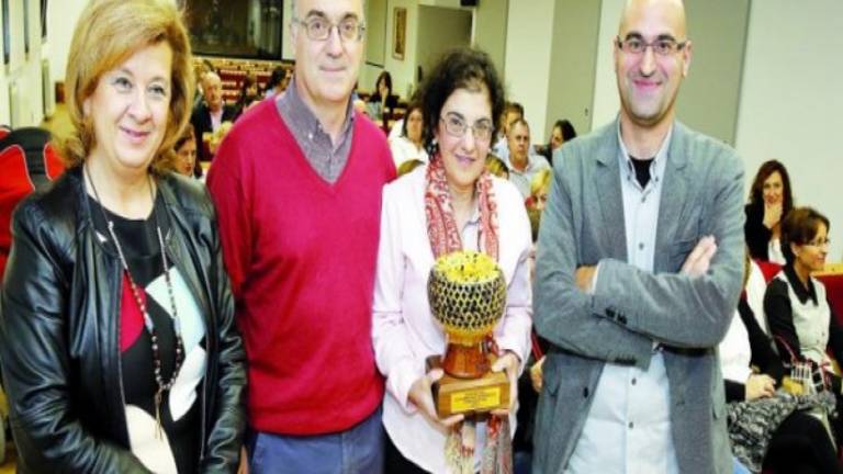 Distinción a una familia que ha sido “nido” para 12 niños Distinción a una familia que ha sido “nido” para 12 niños