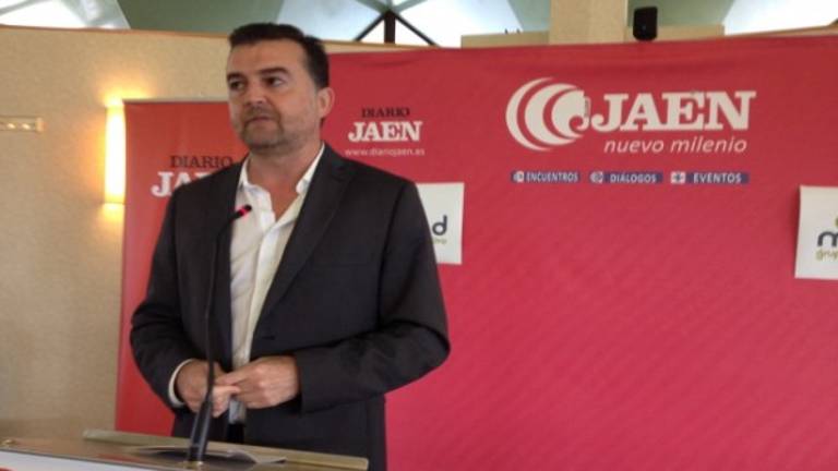 Maíllo: Se necesita una banca pública para apoyar a los pequeños Maíllo: Se necesita una banca pública para apoyar a los pequeños