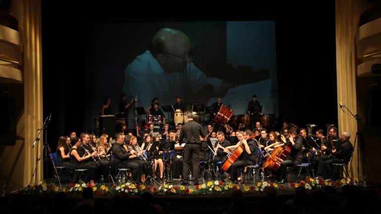 Homenaje musical para Lirio José Palomar Faubel Homenaje musical para Lirio José Palomar Faubel