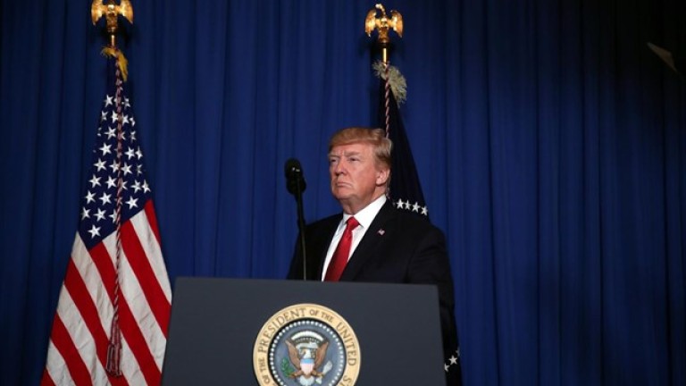Trump lanza el primer ataque directo de EEUU contra Siria