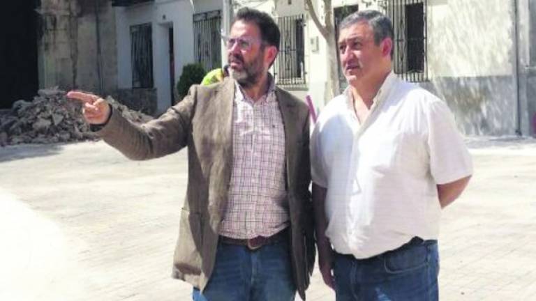 Las calles de la zona centro de Hornos se peatonalizan Las calles de la zona centro de Hornos se peatonalizan