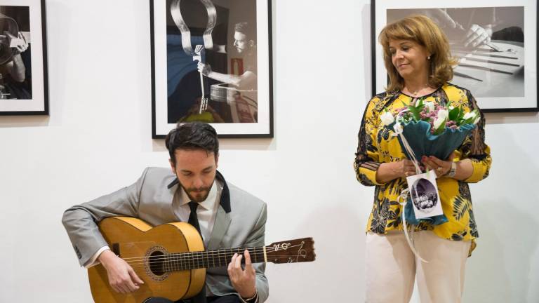 La voz de la guitarra a través del objetivo de Katy Gómez La voz de la guitarra a través del objetivo de Katy Gómez