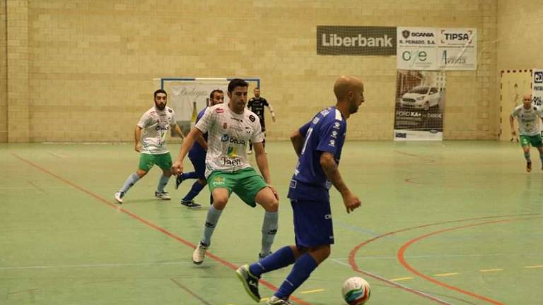 Punto rojillo en un final frenético en Manzanares Punto rojillo en un final frenético en Manzanares