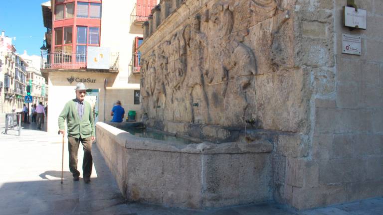 Monumentalidad y solera Monumentalidad y solera