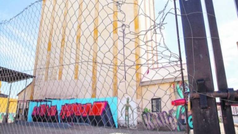 Apuesta para acondicionar el representativo Silo del Cereal Apuesta para acondicionar el representativo Silo del Cereal