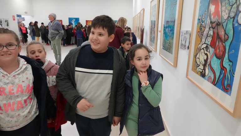 Un centenar de escolares exponen en un museo