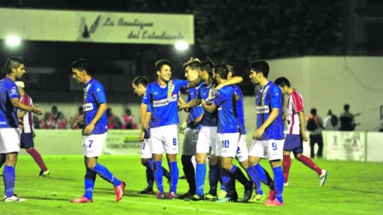 Torres: “Será un partido bonito y difícil para los dos conjuntos” Torres: “Será un partido bonito y difícil para los dos conjuntos”