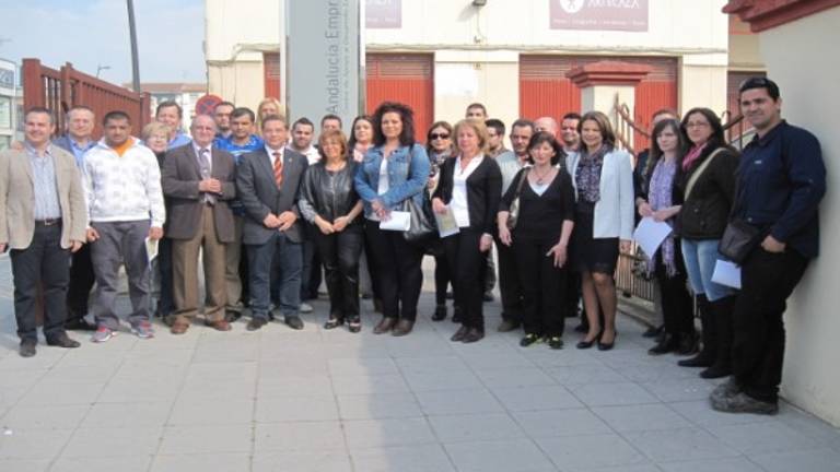 La Junta respalda los proyectos de treinta y tres nuevos autónomos La Junta respalda los proyectos de treinta y tres nuevos autónomos