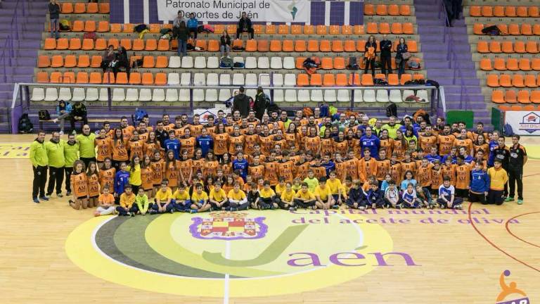 La familia naranja crece La familia naranja crece