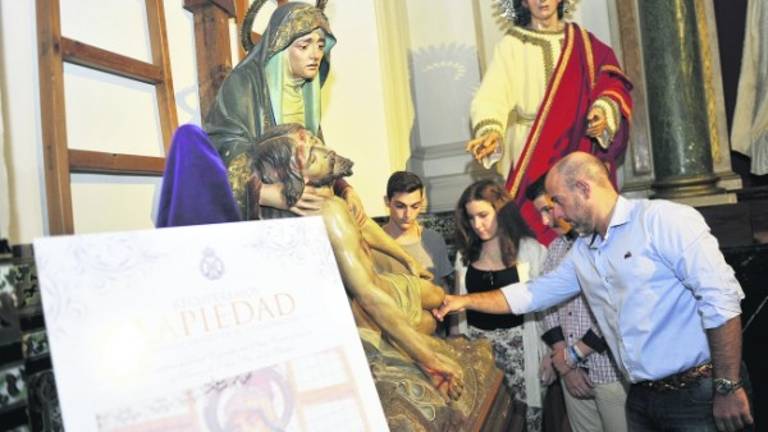 El Yacente lanza una campaña para la restauración de la Piedad