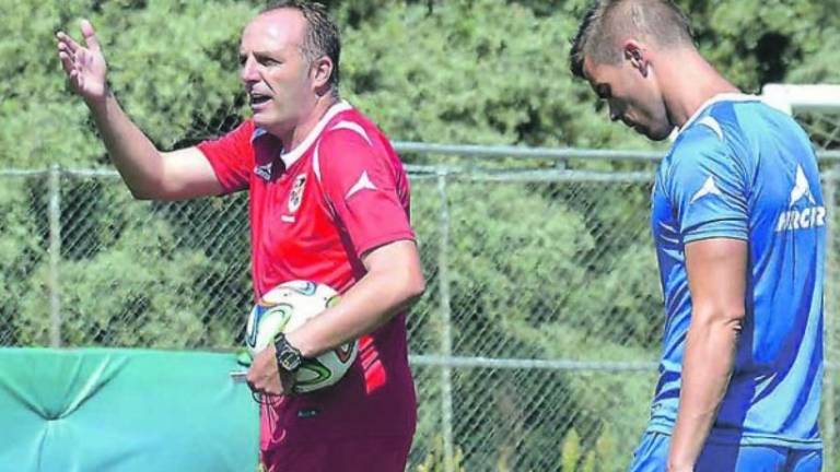 Torres: “En Linares no vale ganar de cualquier manera, se pide más” Torres: “En Linares no vale ganar de cualquier manera, se pide más”