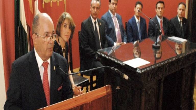 Rafael Expósito “aplaude” la ardua labor de los peregrinos Rafael Expósito “aplaude” la ardua labor de los peregrinos