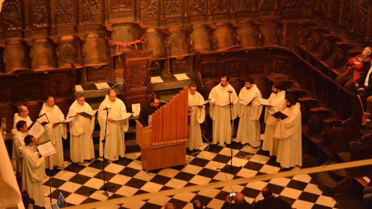 Schola Antiqua recrea un oficio litúrgico en la Catedral de Jaén