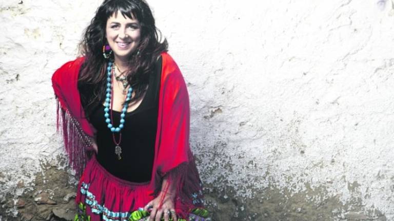 Amparo Sánchez y su “Espíritu del sol” Amparo Sánchez y su “Espíritu del sol”