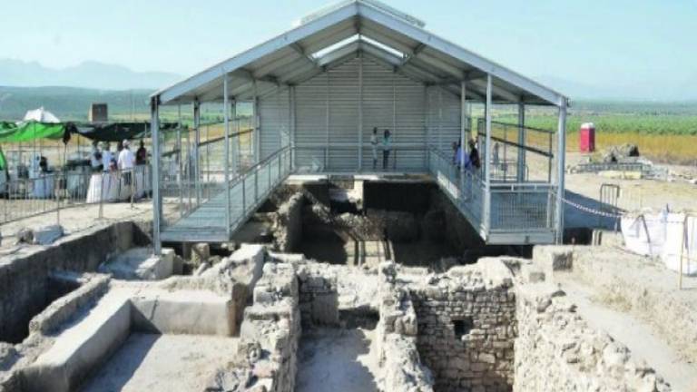 Proyecto de cubierta para el edificio cristiano de Cástulo Proyecto de cubierta para el edificio cristiano de Cástulo