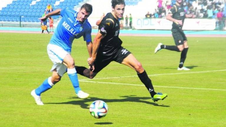 El Real Jaén no despierta y solo iguala en Melilla El Real Jaén no despierta y solo iguala en Melilla