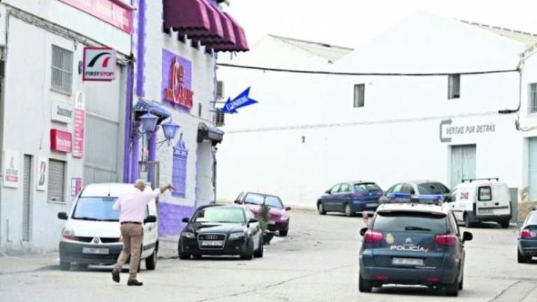 Dos hospitalizados y un detenido en una violenta pelea en Llanos del Valle Dos hospitalizados y un detenido en una violenta pelea en Llanos del Valle