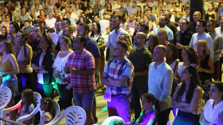 Una feria con mucha participación Una feria con mucha participación
