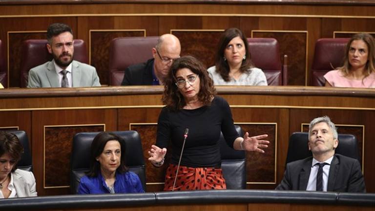Hacienda estudia subir el IRPF a rentas superiores a 150.000 euros Hacienda estudia subir el IRPF a rentas superiores a 150.000 euros