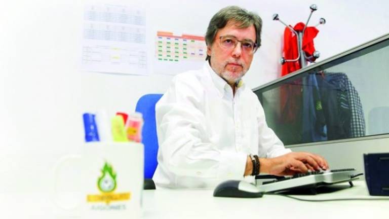 El periodismo deportivo no es más forofo que el político El periodismo deportivo no es más forofo que el político