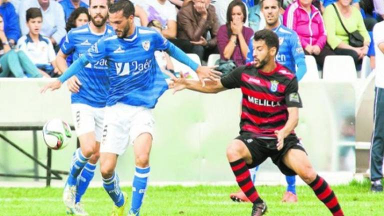 El Linares no remata al Melilla El Linares no remata al Melilla