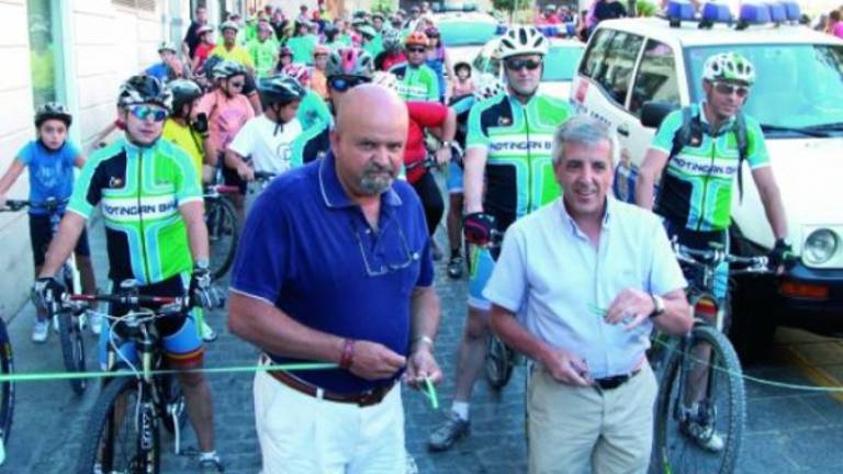 En torno a 900 personas en el Día de la Bicicleta En torno a 900 personas en el Día de la Bicicleta