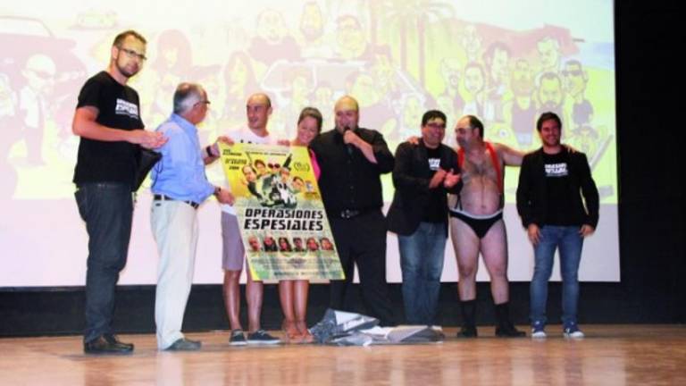 El villanovense Hugo Navarrete monta Operaciones espesiales El villanovense Hugo Navarrete monta Operaciones espesiales