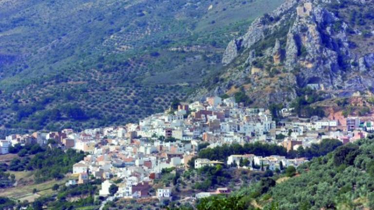Participación alta en los pueblos más pequeños Participación alta en los pueblos más pequeños