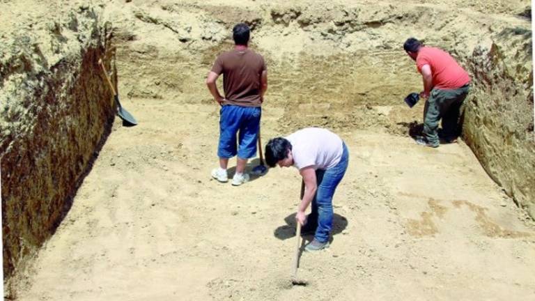 Infructuosa búsqueda de fosas de brigadistas en Lopera Infructuosa búsqueda de fosas de brigadistas en Lopera