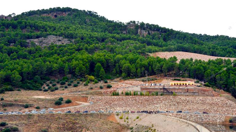 Alcaldes y agricultores exigen las canalizaciones de agua Alcaldes y agricultores exigen las canalizaciones de agua