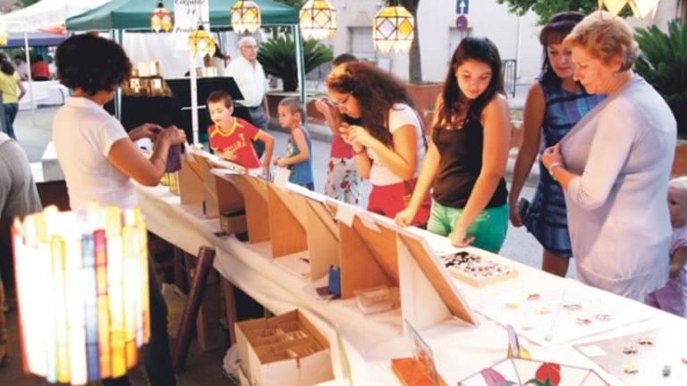El barrio de la Cruz del Lloro ya está listo para sus fiestas El barrio de la Cruz del Lloro ya está listo para sus fiestas
