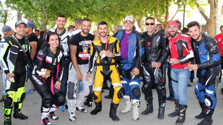 Un ejemplo de seguridad Un ejemplo de seguridad