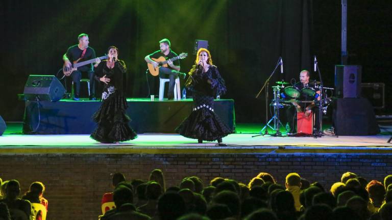 Música y sentido del humor para el gran final de la feria Música y sentido del humor para el gran final de la feria