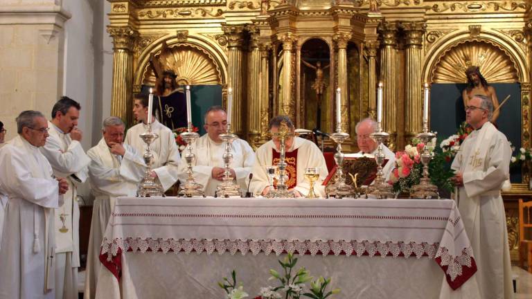 50 años como sacerdote