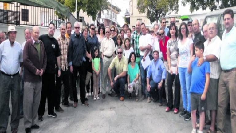 Plataforma por los cortes de luz en Ermita Nueva y Mures Plataforma por los cortes de luz en Ermita Nueva y Mures