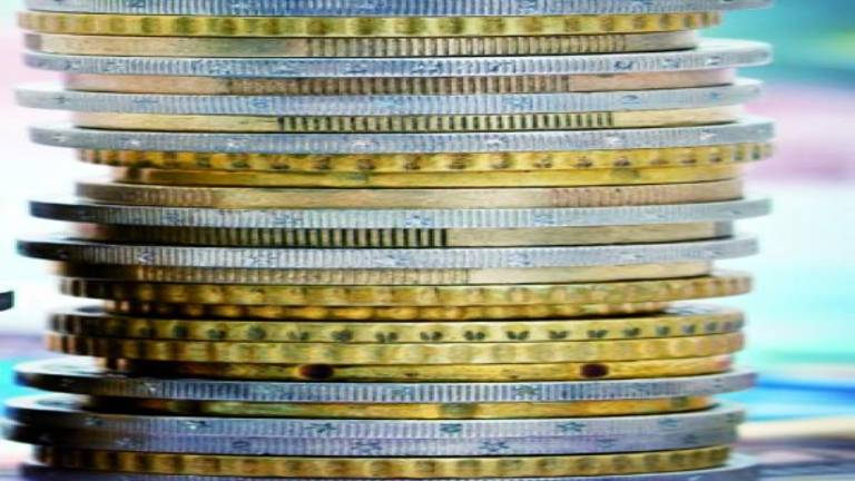 Muchos euros y pocos que los quieran guardar Muchos euros y pocos que los quieran guardar