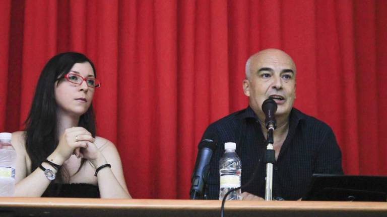 El homenaje a “Cencerro” llenó la Casa de la Juventud