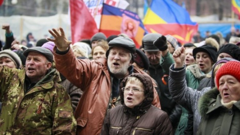 El este de Ucrania pide ahora la independencia
