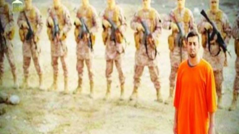 Los yihadistas emiten un vídeo de la muerte del piloto jordano Los yihadistas emiten un vídeo de la muerte del piloto jordano