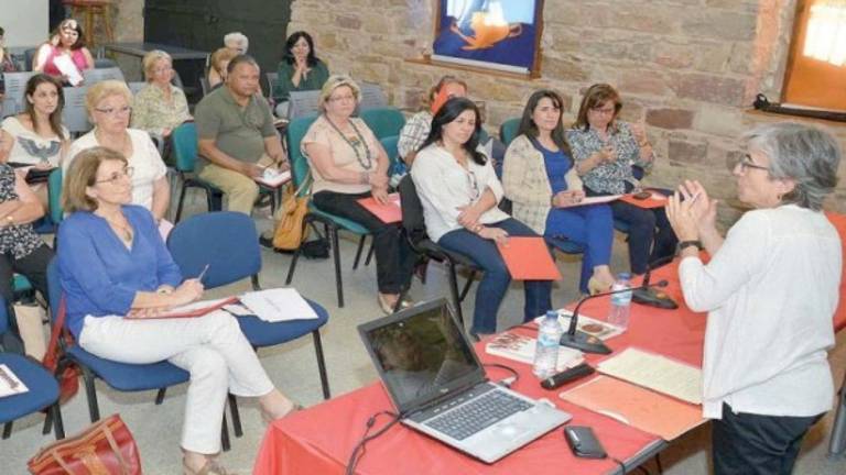 Formación para personas sin empleo a través del “Urban” Formación para personas sin empleo a través del “Urban”