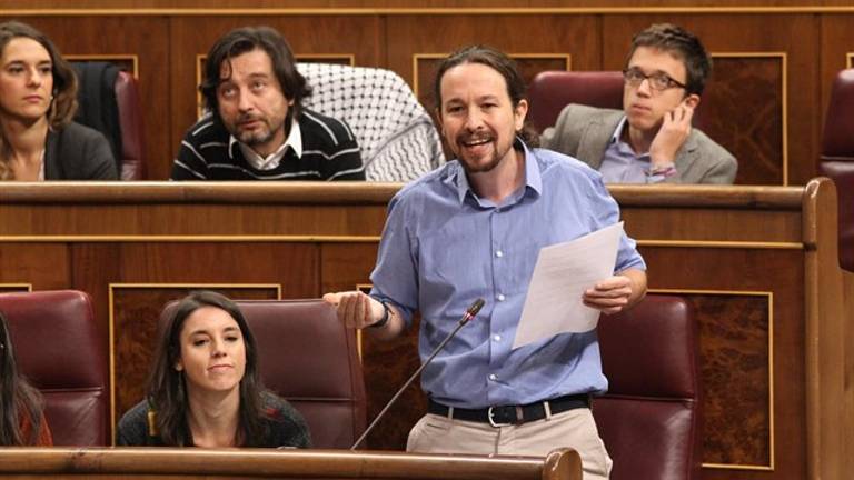 Iglesias defiende su “decencia” Iglesias defiende su “decencia”