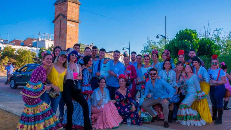 Peregrinos hacia El Batanejo Peregrinos hacia El Batanejo