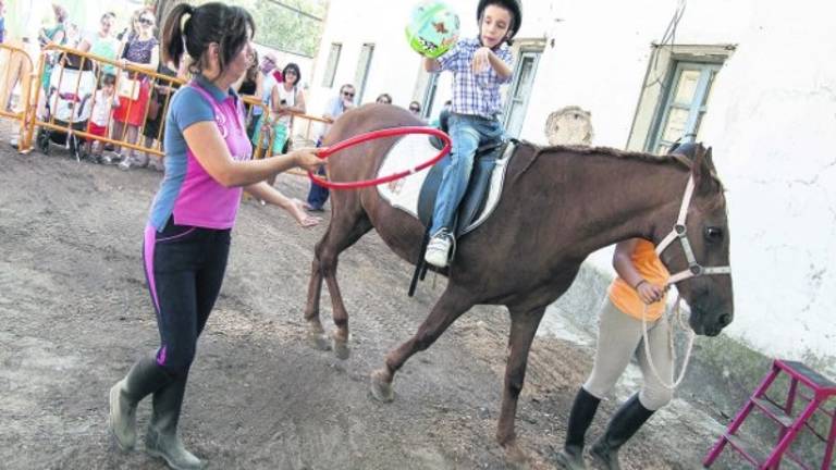 Los beneficios de la equinoterapia Los beneficios de la equinoterapia
