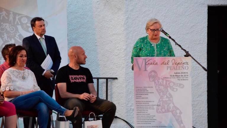 Peal de Becerro demuestra su compromiso con el deporte Peal de Becerro demuestra su compromiso con el deporte