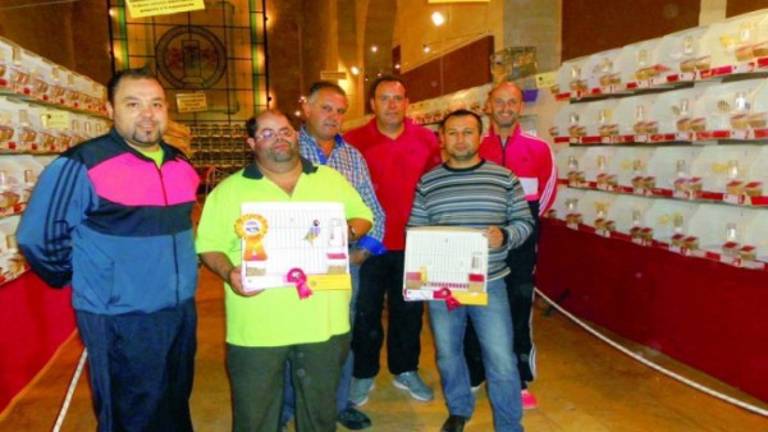 Más calidad de los pájaros en el VII Concurso Onitológico Más calidad de los pájaros en el VII Concurso Onitológico